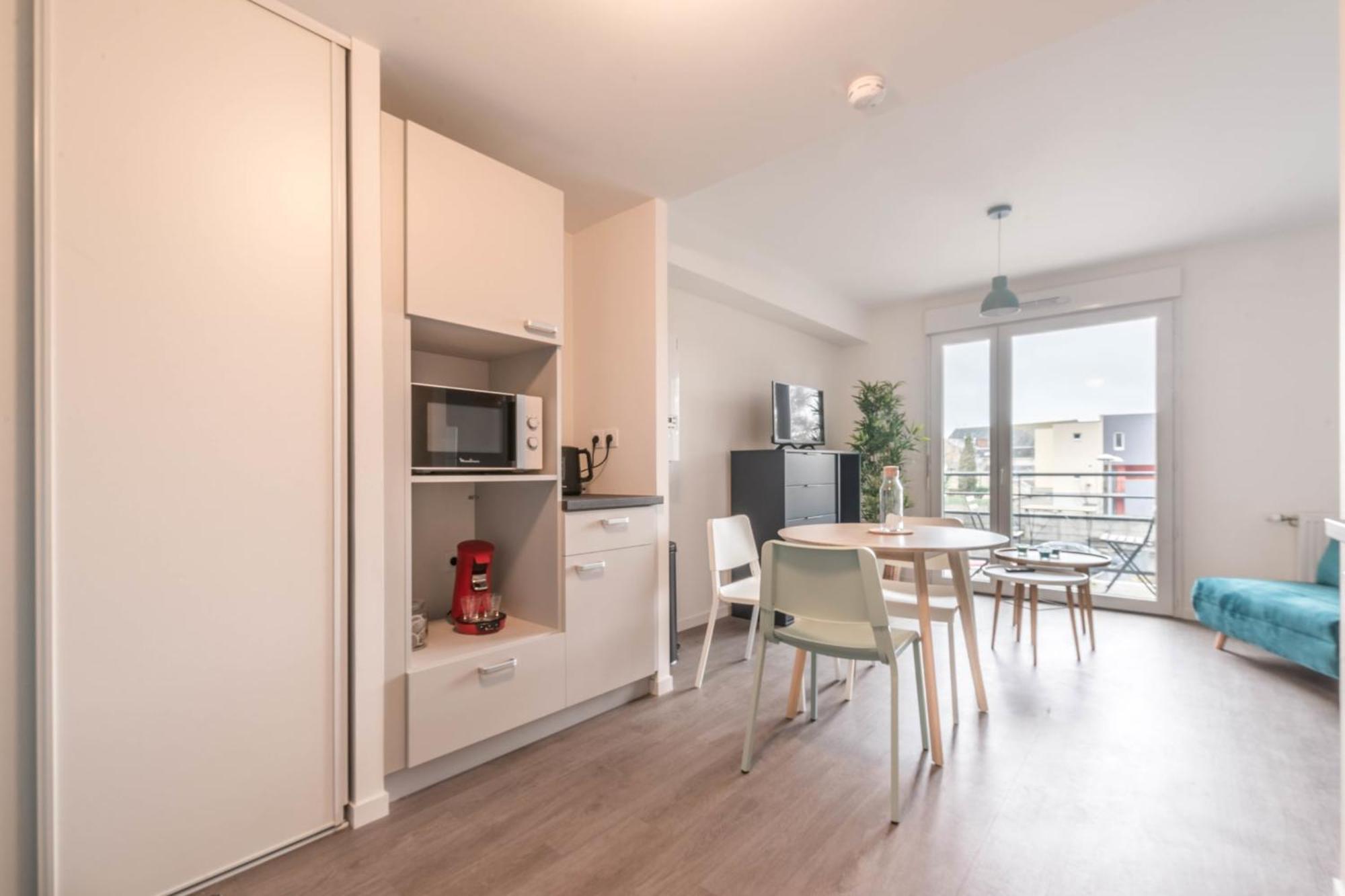 Pierrick - Studio Wifi Et Gare Apartment Le Mans Bagian luar foto