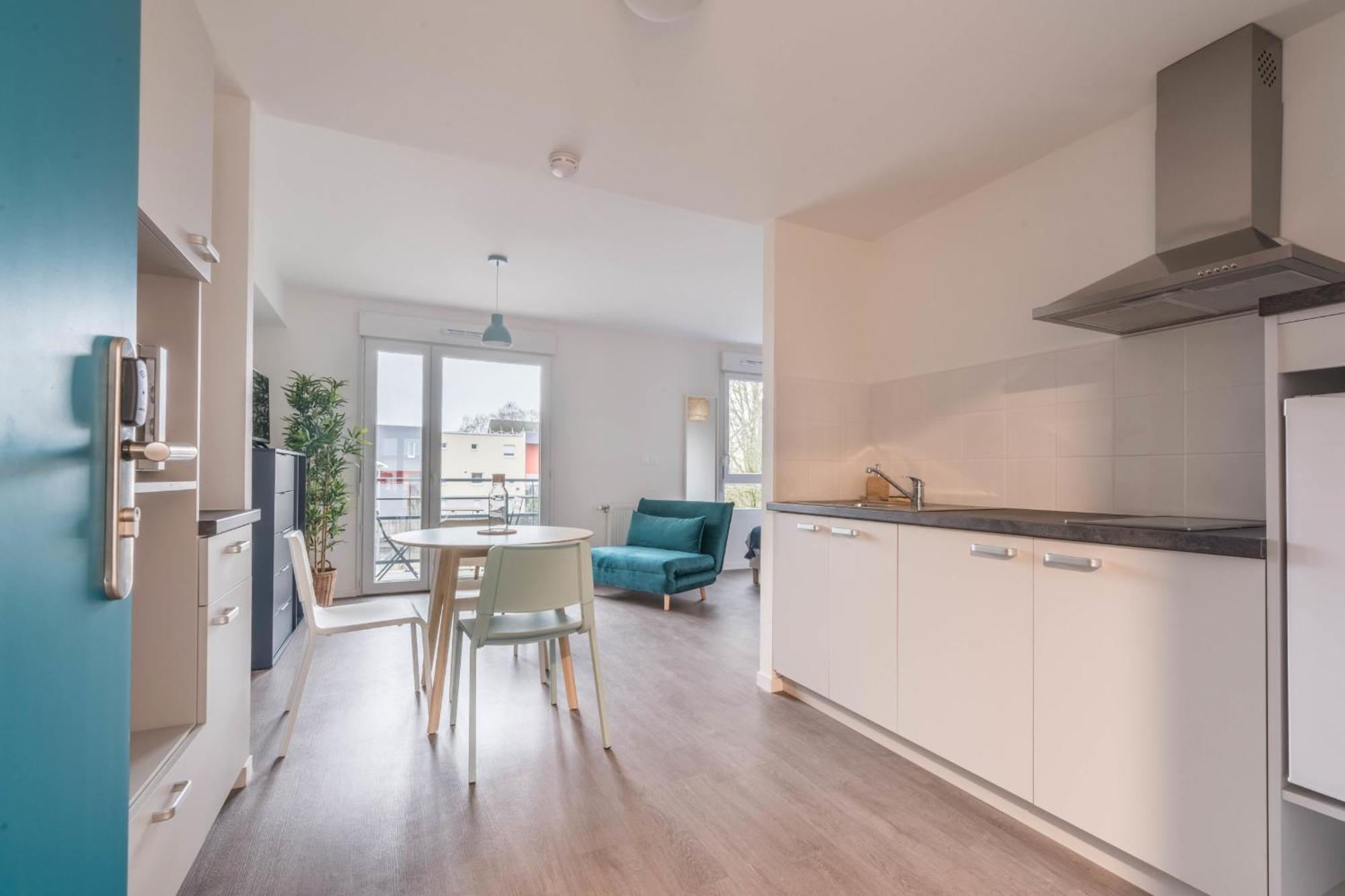 Pierrick - Studio Wifi Et Gare Apartment Le Mans Bagian luar foto